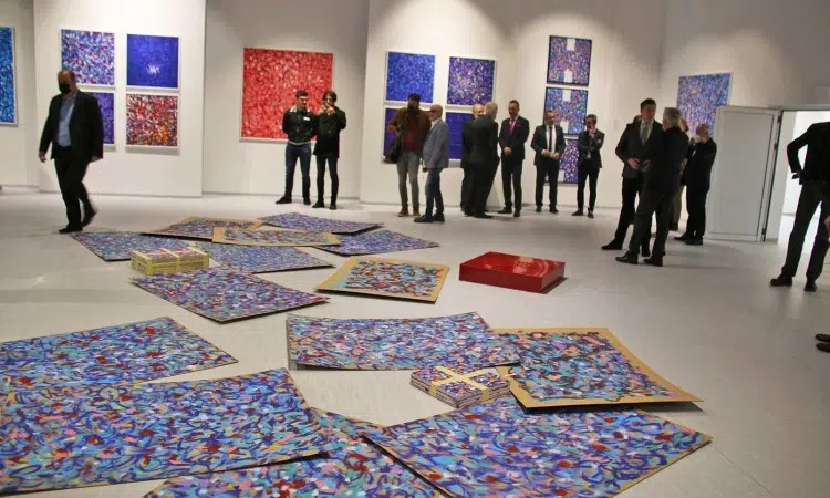 Izložba ‘Cvjetnica’ Stjepana Skoke otvorena u Sveučilišnoj galeriji SUM