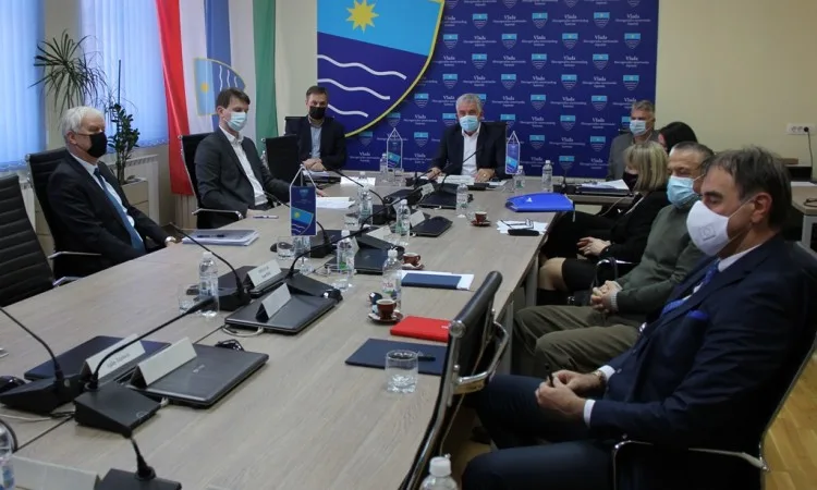 Sljedećeg tjedna sastanak dionika zdravstvenog sustava sa Sindikatom SKB-a