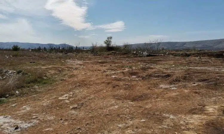 Uklonjene veće količine otpada s ‘divljih deponija’ u Mostaru