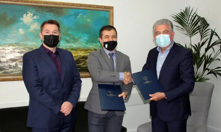 Potpisan Sporazum o sufinanciranju projekta za smanjenje ovisnosti u HNK-u