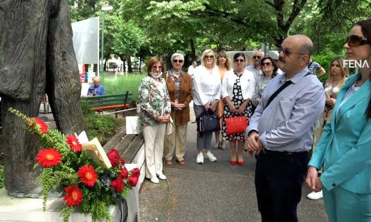 Polaganjem cvijeća počeli 58. Šimićevi susreti (VIDEO)