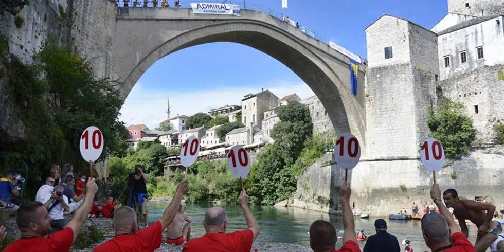 Danas 455. tradicionalni skokovi sa Starog mosta mostar vijesti