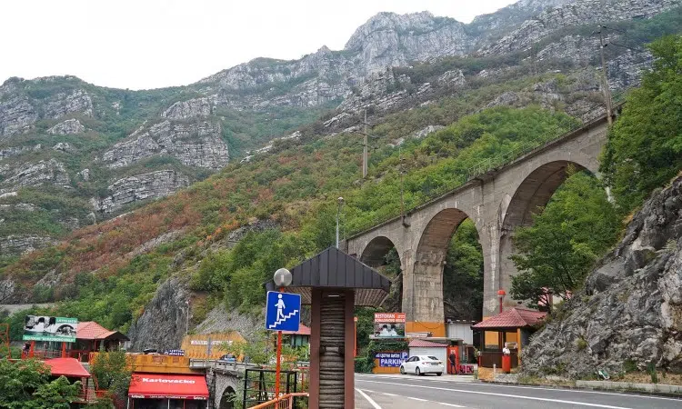 Kiša ugasila većinu požara u Hercegovačko-neretvanskom kantonu