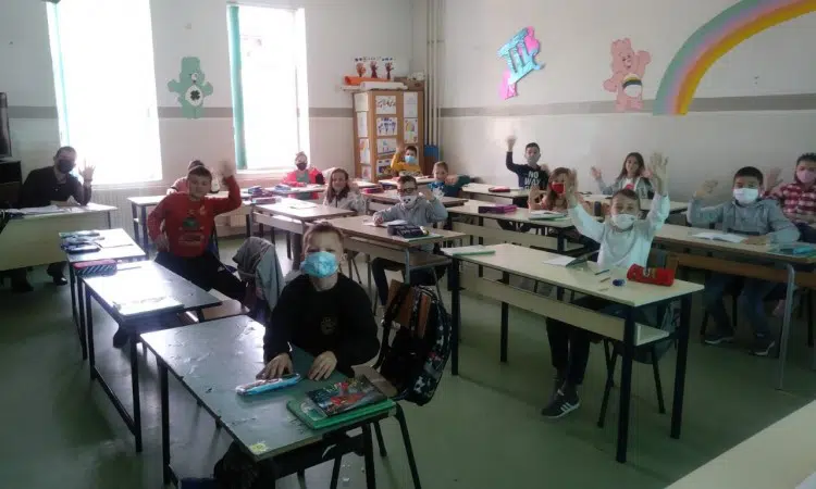HNK: U pet dana covid-19 potvrđen kod 118 učenika i 29 nastavnika