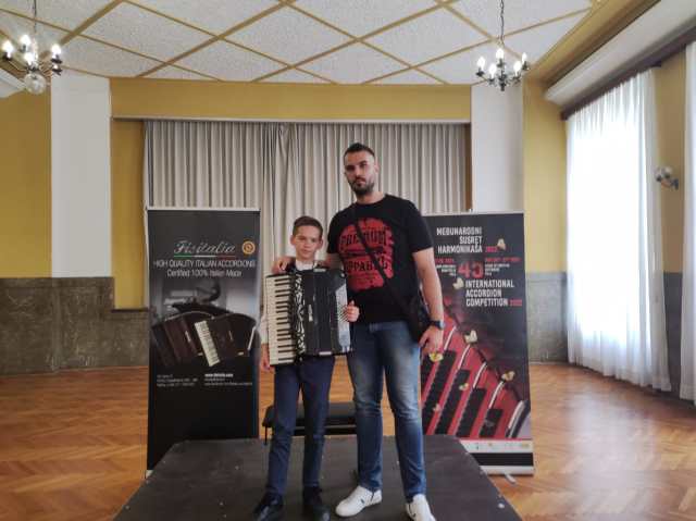 livanjski harmonikaši postigli iznimne rezultate na protekla dva međunarodna natjecanja!