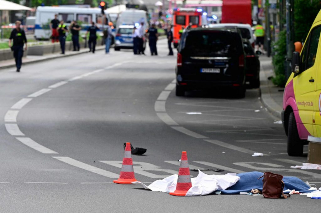 terorizam u berlinu? autom se zaletio u ljude, ima mrtvih i ozlijeđenih