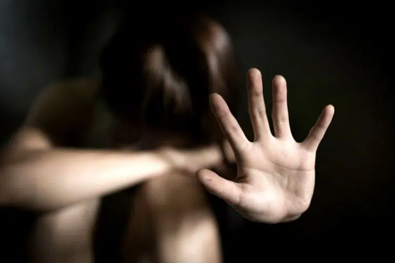 Seksualno zlostavljao unuku, nevjesta ga prijavila pa isti dan pobjegao iz Banjaluke u Hrvatsku: “Ja volim djecu”