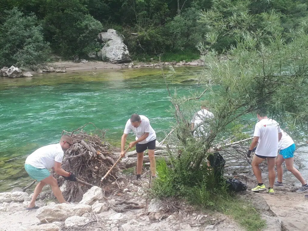 Organizovana akcija čišćenja i uređenja obala Neretve