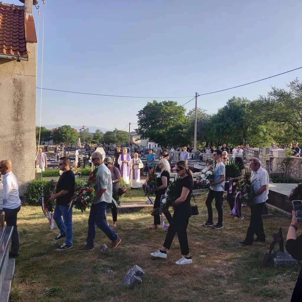 U Vinici pokopan hrvatski branitelj Stipan Vlajčić – Bibe