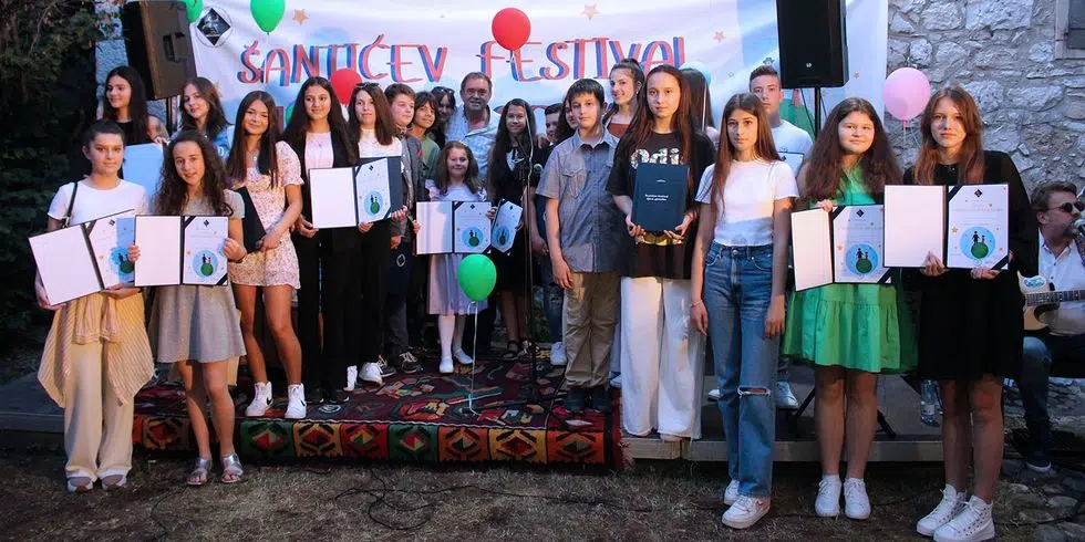 Kosanić: Naša vrata su uvijek otvorena mladim umjetnicima