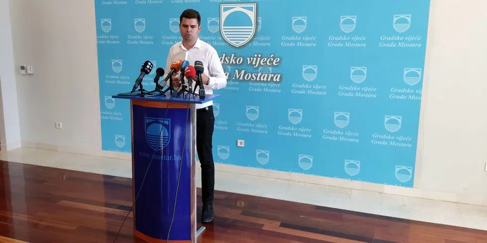 Marić: Mijenjat ćemo nazive spornih ulica, do novih imena dogovorom