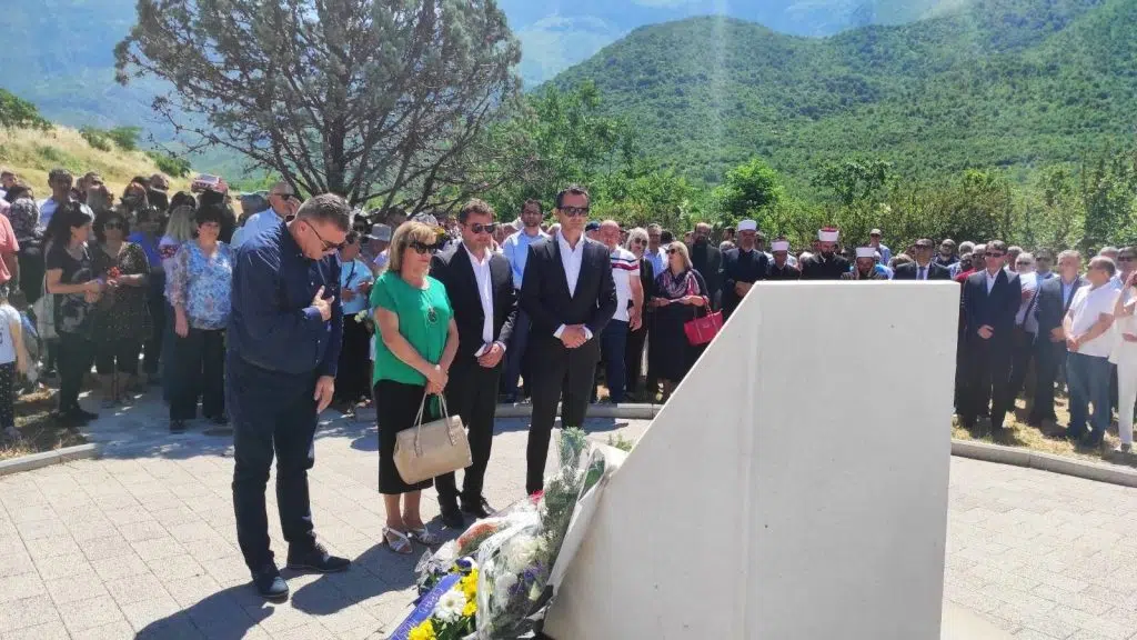 Obilježena 30. godišnjica od zločina na Uborku i Sutini kod Mostara