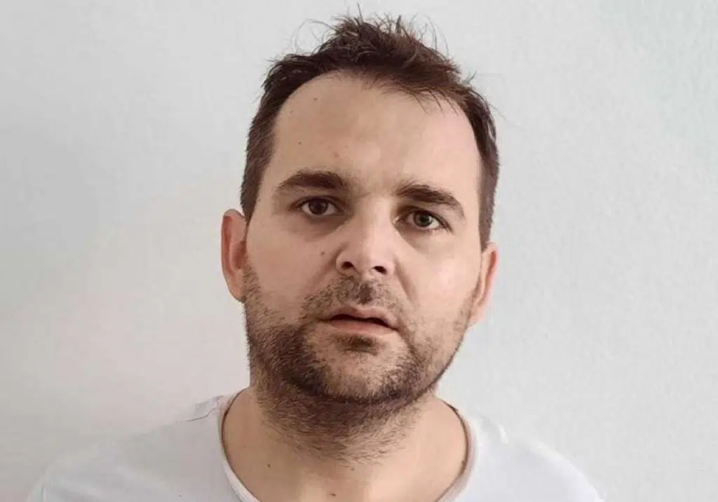 Tko je lopov iz Mostara koji je u gaćama bježao policajcima…