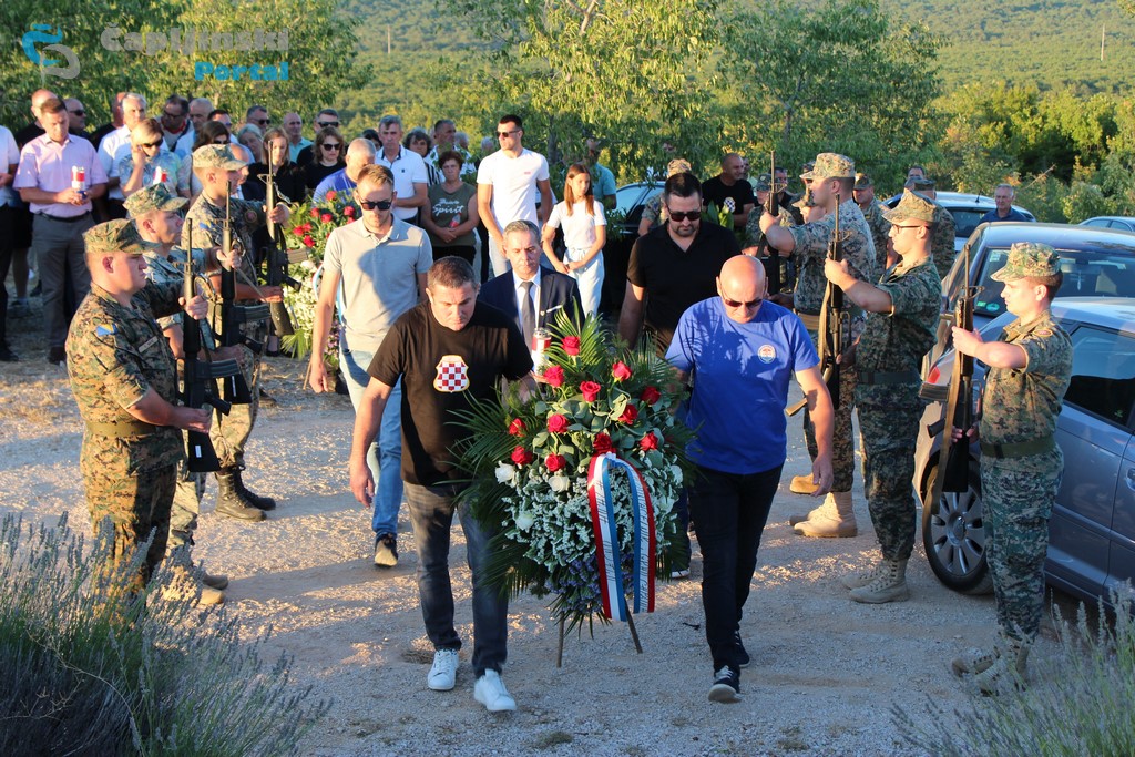 foto | gradina: 24 hrvatska branitelja dala su život za našu slobodu prije 29 godina