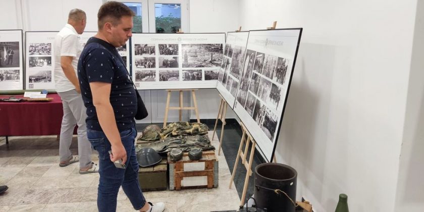 foto / godišnjica prve mostarske brigade: otvorena izložba ratnih fotografija