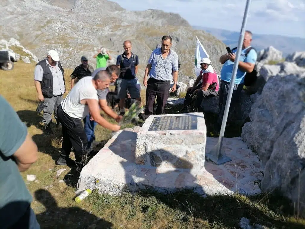 Održan pohod „Stazom branilaca Bjelimića“