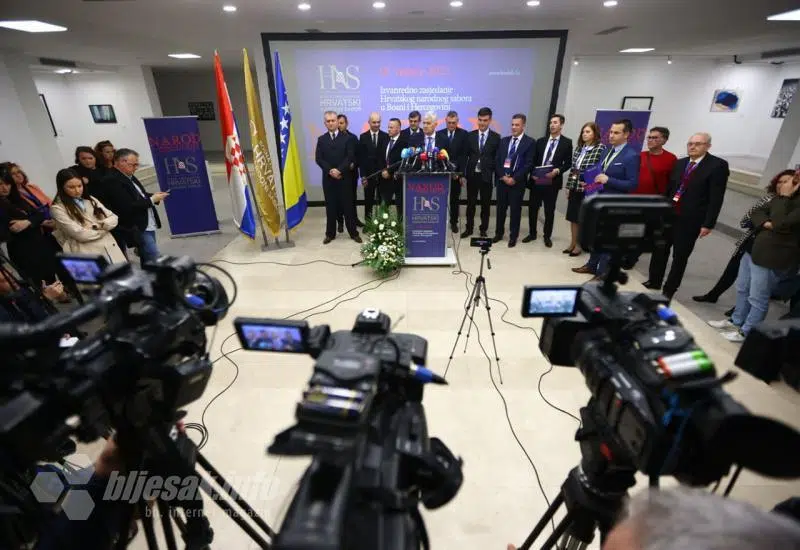 HNS: OHR podlegao ratnohuškačkom pritisku bošnjačko-muslimanskih prvaka na nasilje