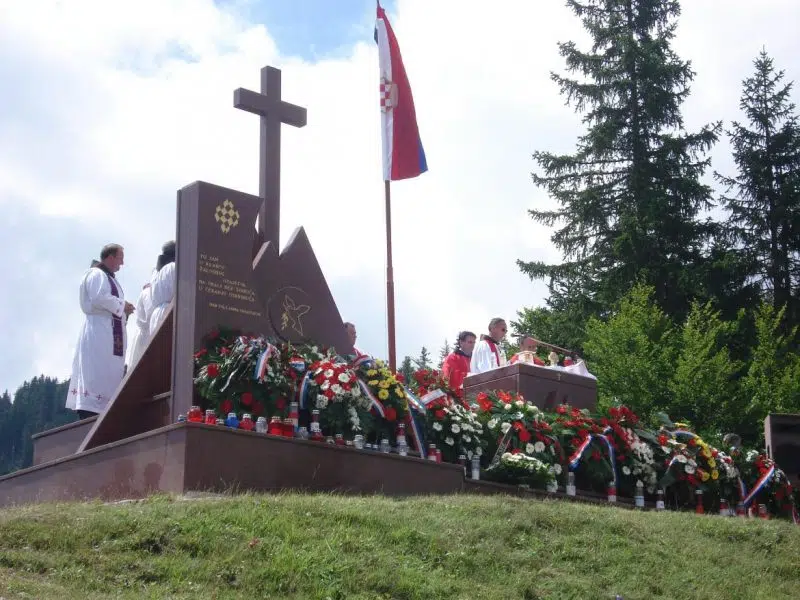 Obljetnica stradanja 39 hrvatskih branitelja i civila na Stipića livadi
