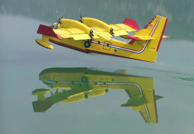 VIDEO/ MORH : Canadair upućen na gašenje požara u BiH!