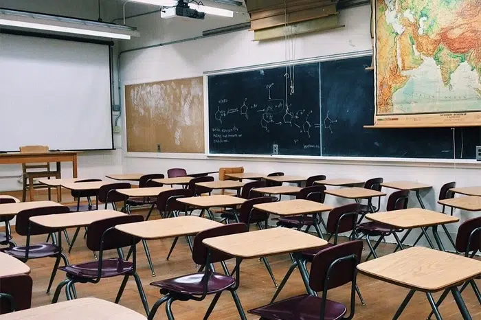 Vlada HNŽ blizu odluke o modelu besplatnih udžbenika za učenike od 1. do 5. razreda