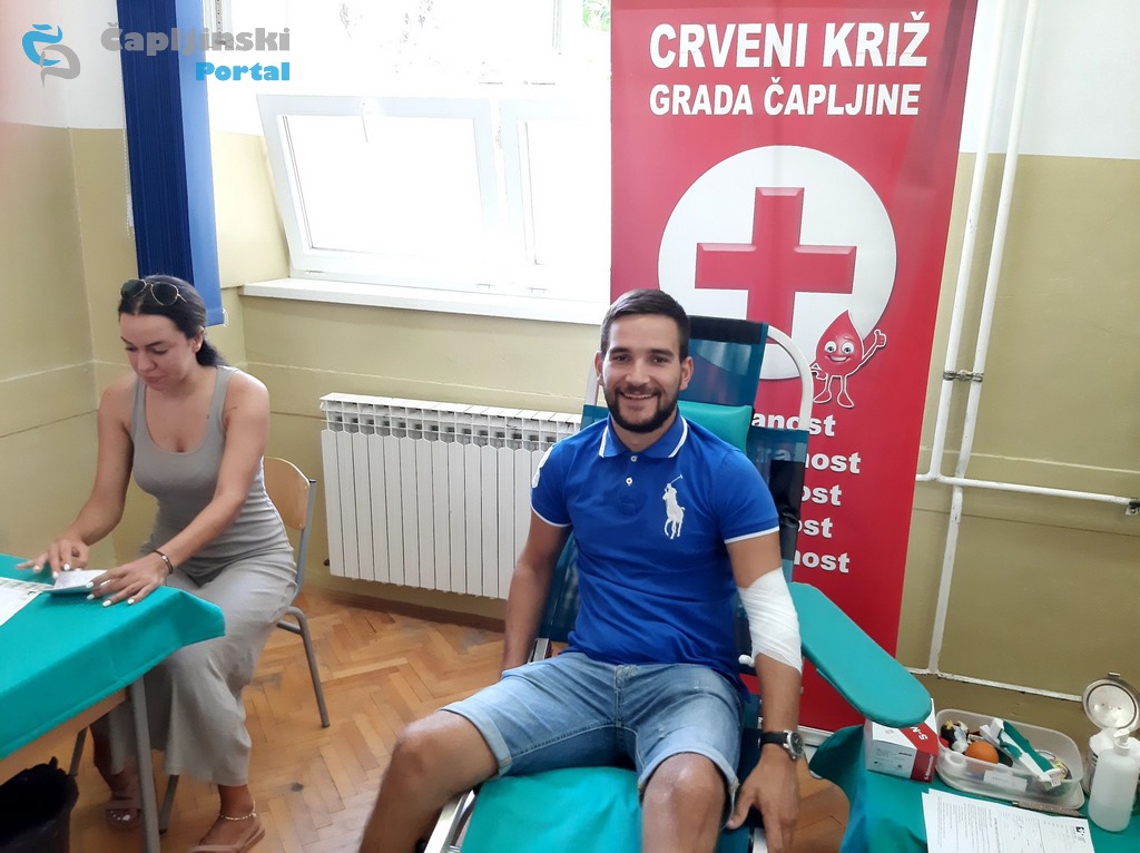 FOTO | Odličan odaziv na akciju dragovoljnog darivanja krvi u Čapljini