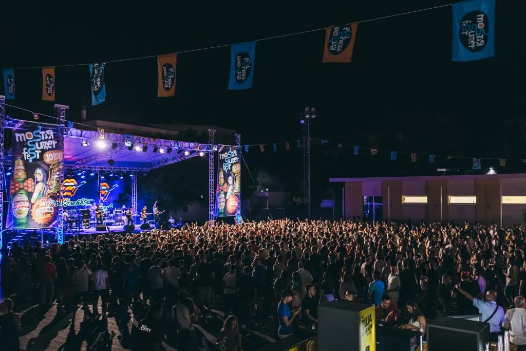 Druga večer Mostar Summer Festa: publika u transu