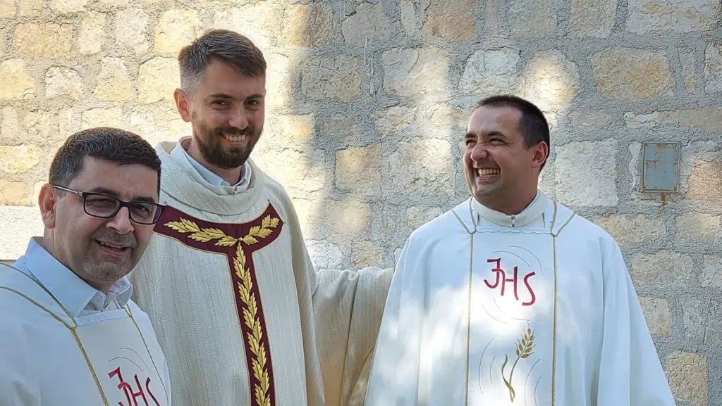 Mlada misa fra Zvonimira Pervana u Livnu