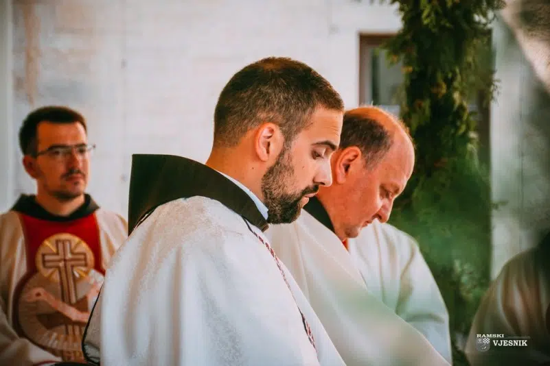 FRA MATO TOPIĆ: “Ne smijemo šutjeti pred onima koji o povijesti ne znaju ništa.”