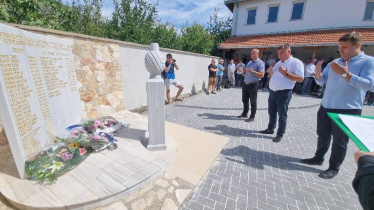 obilježena 29. godišnjica zločina nad bošnjacima u mostarskom naselju raštani