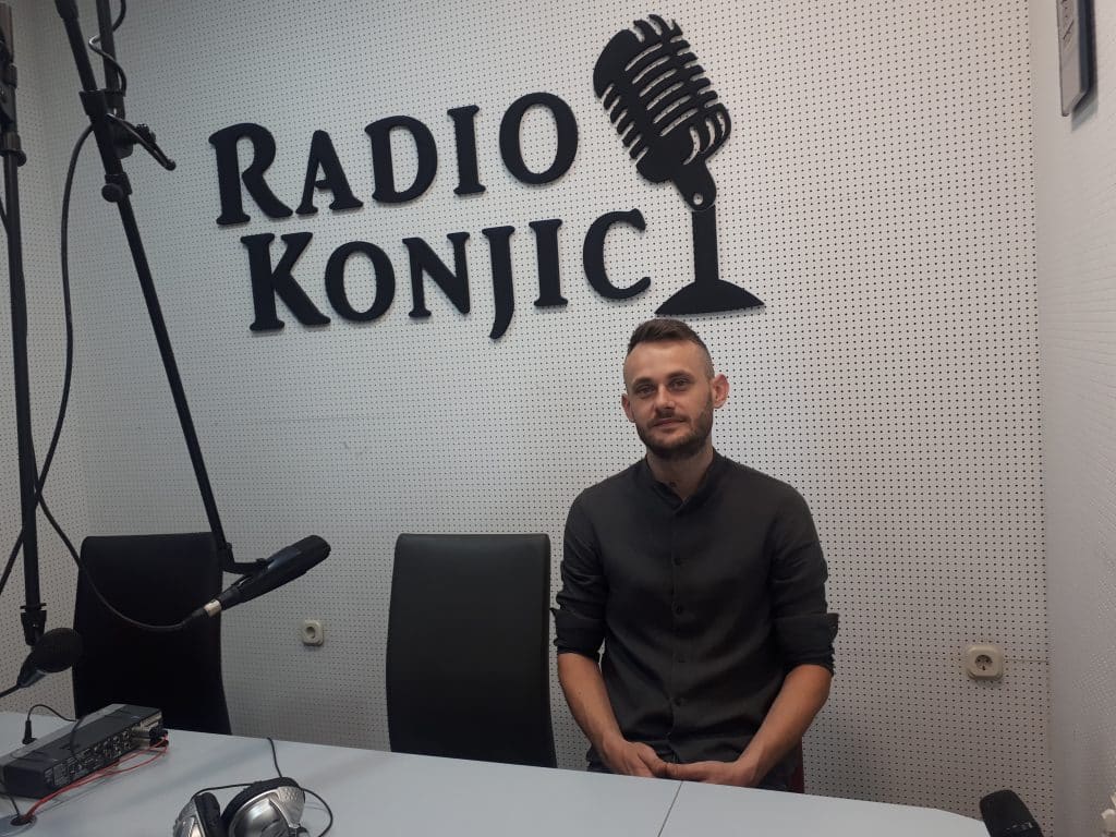 Konjic: U četvrtak, 4. avgusta 2022.godine će biti održana 22. Međunarodna smotra folklora „Konjička sehara“ Konjic: U četvrtak, 4. avgusta 2022.godine će biti održana 22. Međunarodna smotra folklora „Konjička sehara“