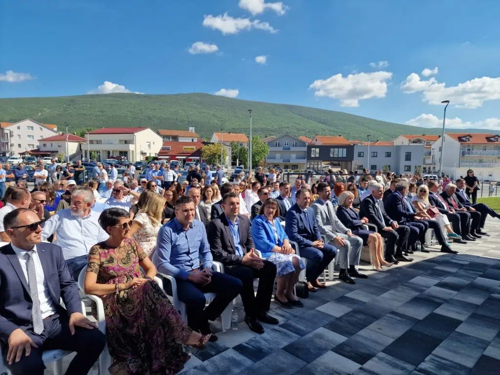 Posušje kao primjer modernoga razvoja i ulaganja u budućnost naše djece: Otvorenje nove Osnovne fra Petra Bakule