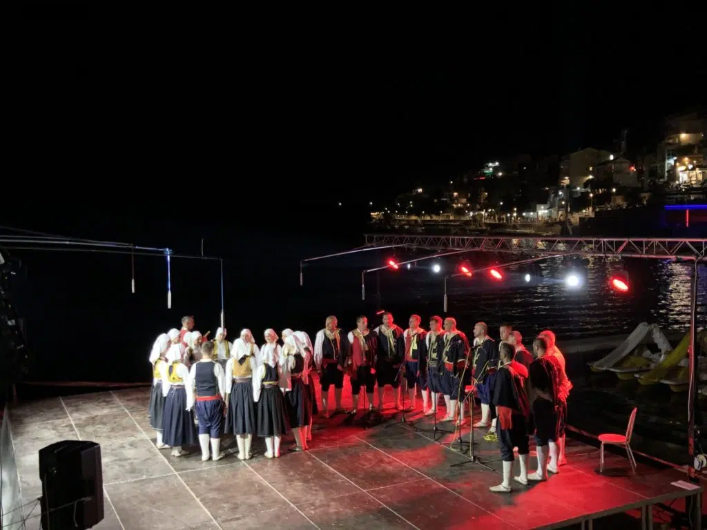 Večeras u Neumu bogat program 14. večeri hrvatskog folklora: “Oj kamenu rodni moj”