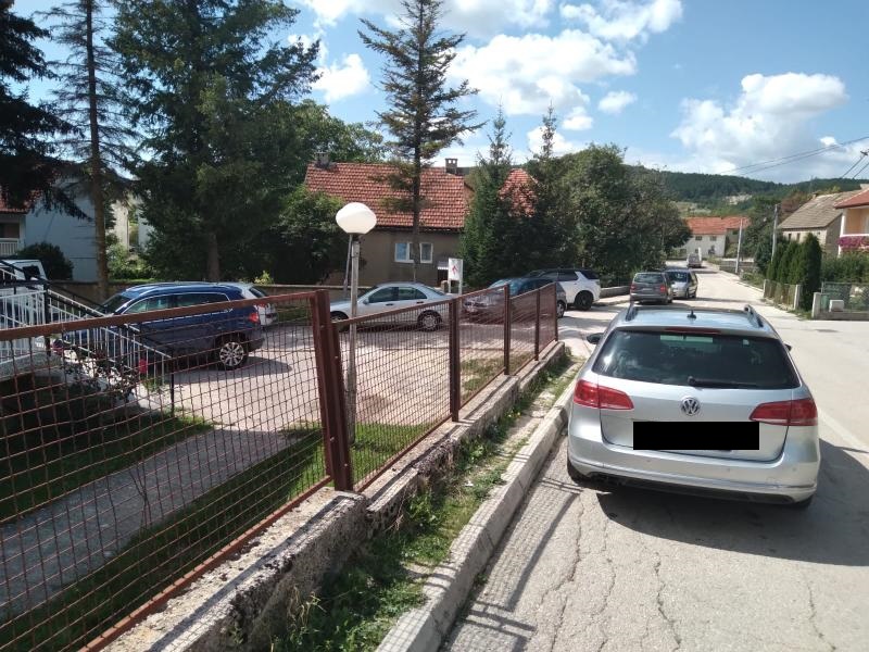 Čemu služi parkiralište Doma zdravlja Tomislavgrad?