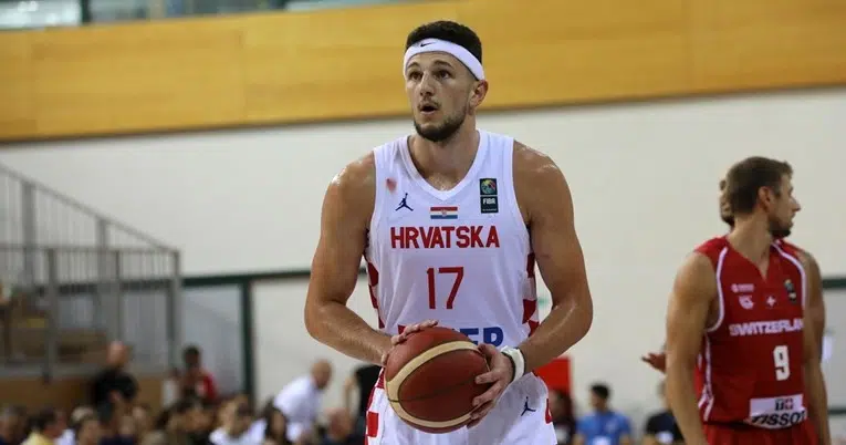 Livnjak objasnio zašto je ranije igrao za BiH: Morali smo im nešto dati