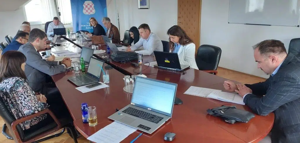Izvješće sa 60. sjednice Vlade Hercegbosanske županije održane u Livnu, 21. rujna 2022. godine