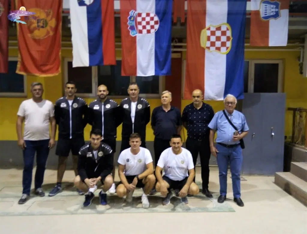 FOTO | Neumljani u Grudama sudjeluju na Petoboju nacija u boćanju, sutra završnica natjecanja