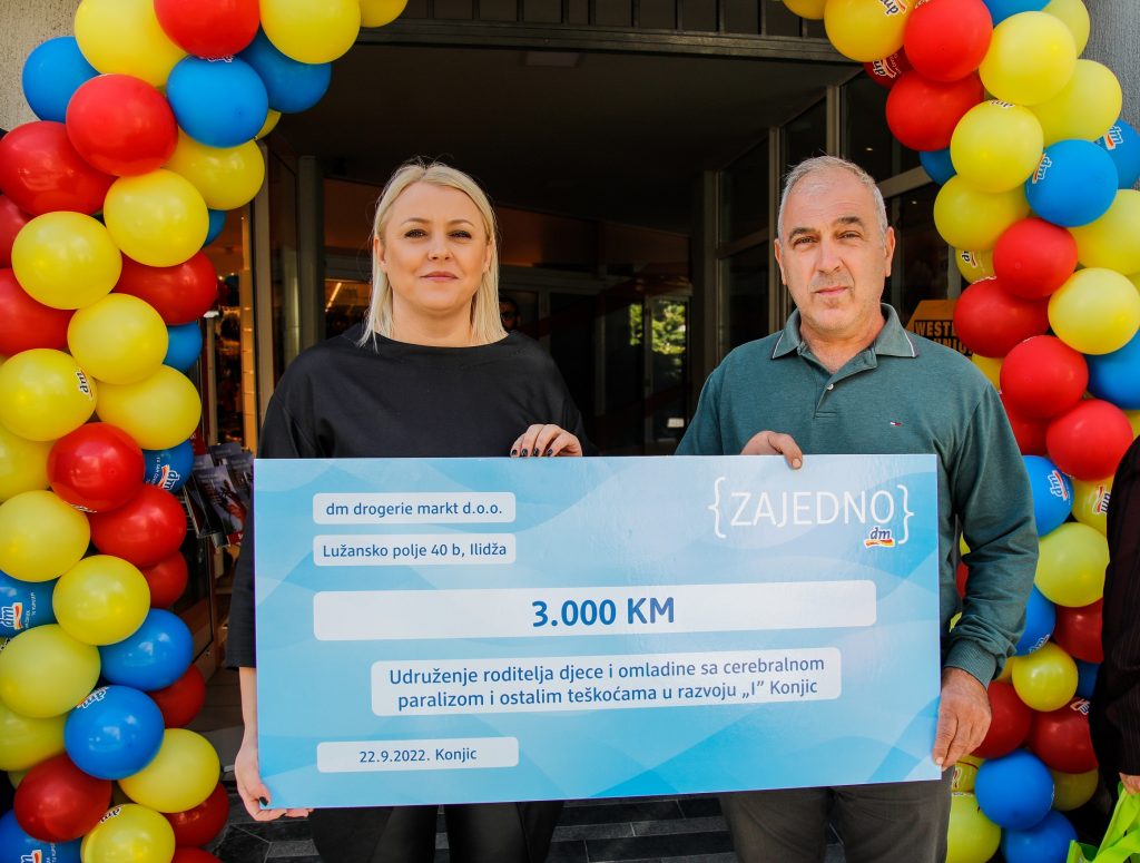 Konjic: Otvorena preuređena dm prodavnica