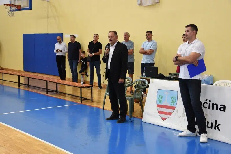 Otvoren 9. međunarodni košarkaši turnir „Monte Zott 2022“