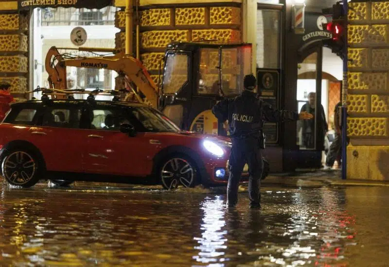 Rijeka: Muškarac poginuo u bujici, vatrogasci spašavali djecu iz igraonice