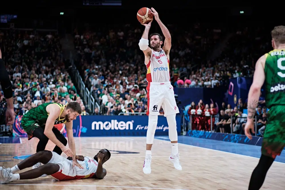 Rudy Fernandez i Španci su neuništivi: Crvena furija nakon nestvarne završnice do četvrtine finala Eurobasketa