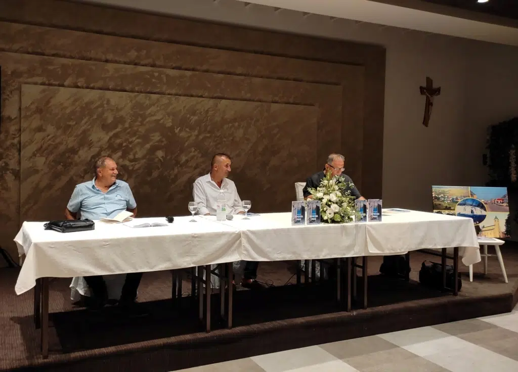 U organizaciji JU KŠC Ljubuški upriličeno je predstavljanje knjige “Napuštena obala” autora Brune Majića