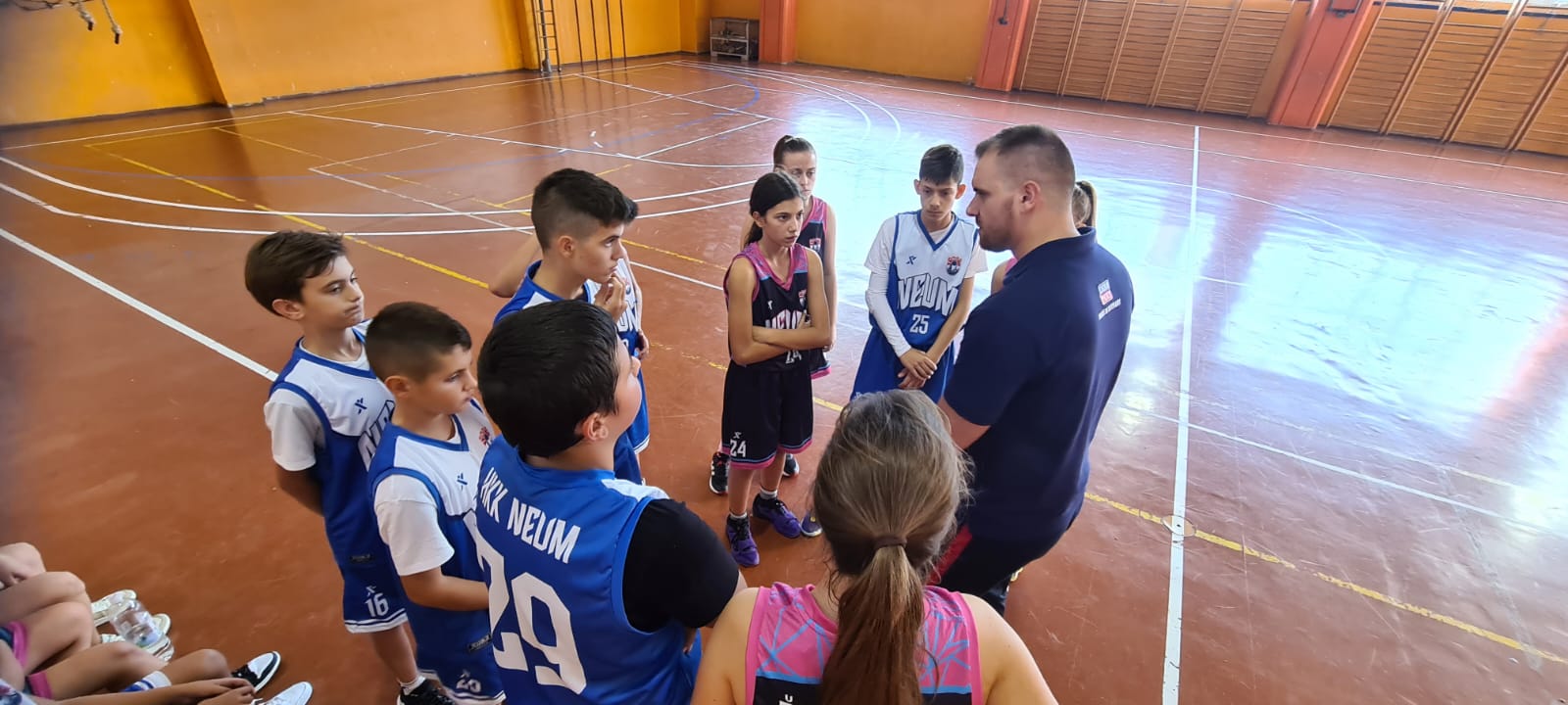 FOTO | Škola košarke Neum briljirala u Pločama: Ostvarene pobjede u dvije selekcije