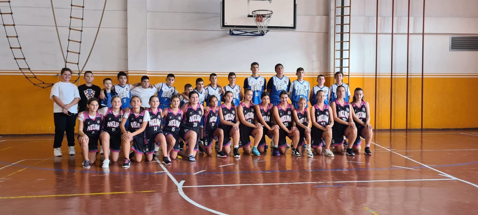 FOTO | Škola košarke Neum briljirala u Pločama: Ostvarene pobjede u dvije selekcije