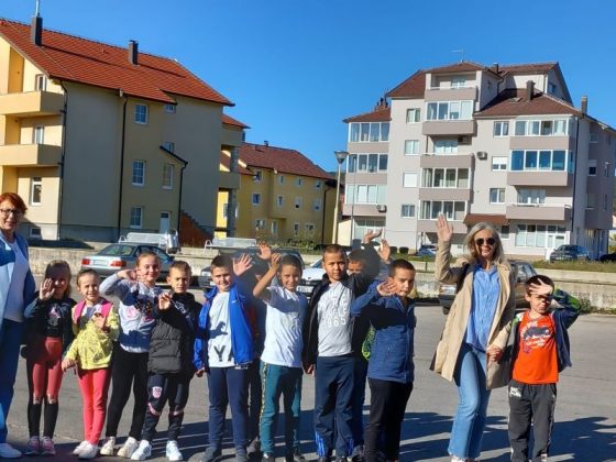Održana terenska nastava najmlađih učenika škole u Bukovici (foto)