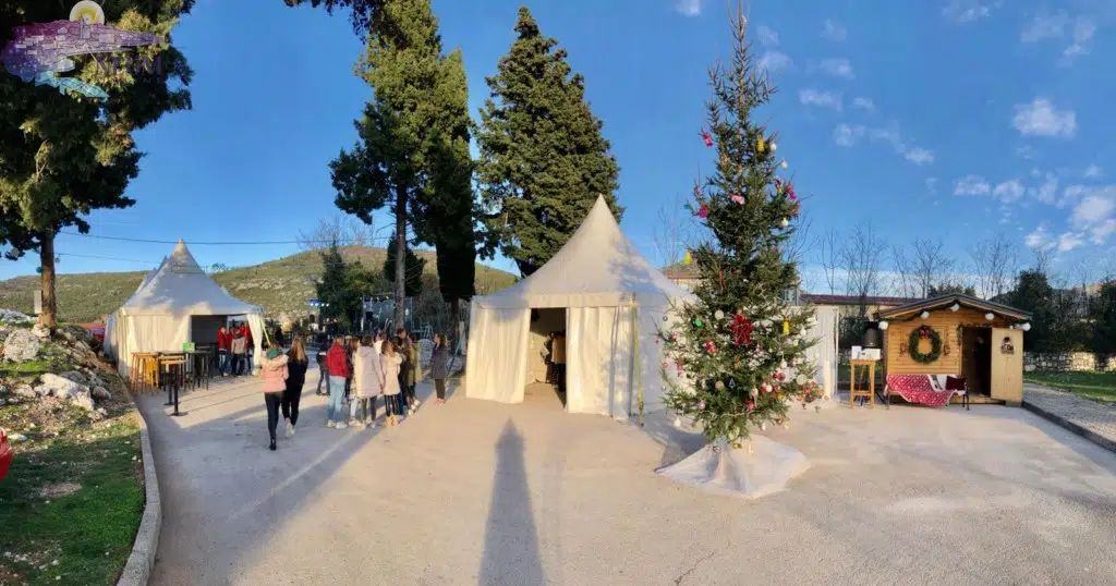 Općina Neum raspisala javni poziv za zakup kućica/šatora za “Advent u Neumu 2022.”