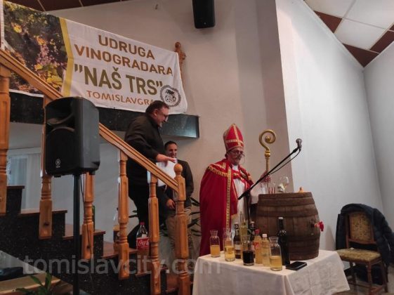 Martinje u Tomislavgradu: Krštenje mošta i okupljanje vinara (foto/video)