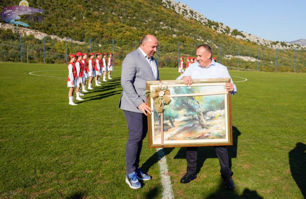 FOTO | HNK Neum i HŠK Zrinjski Mostar odigrali prijateljsku utakmicu u Neumu