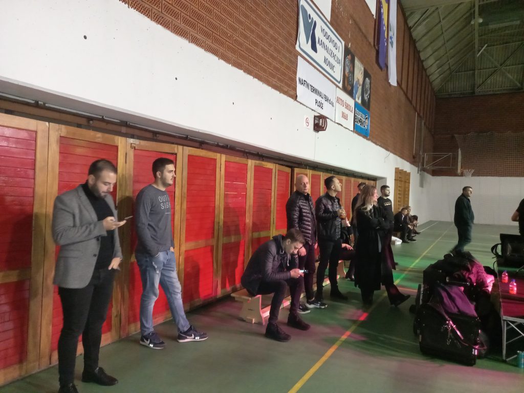 Konjic: Održan humanitarni koncert za Tijanu Redžić