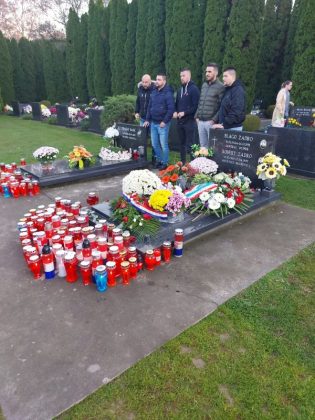 Duvnjaci u Vukovaru na Danu sjećanja