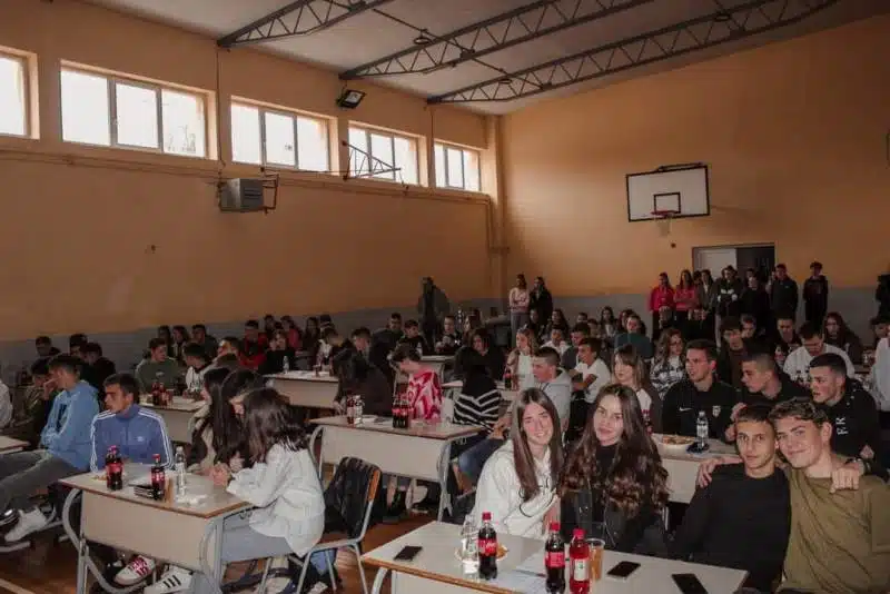 FOTO: U Gimnaziji Marka Marulića u Tomislavgradu održan treći po redu školski kviz općeg znanja
